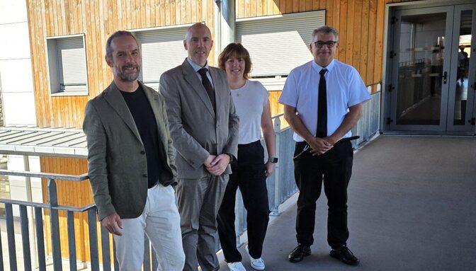mathieu-ferrand-principal-adjoint-du-college-charles-tardy-proviseur-de-la-cite-scolaire-megane-leymonie-et-idriss-benkara-proviseurs-adjoints-du-l.jpg